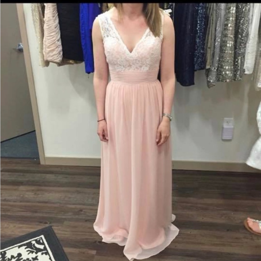 Bari Jay size 2, light pink with white lace